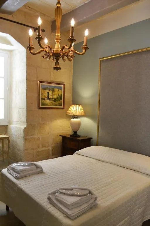 Apartment Sally Port Suites Valletta