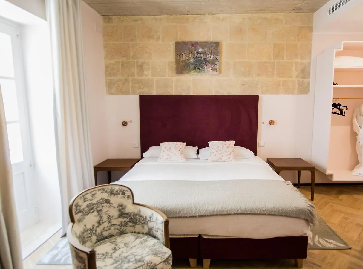 Apartment Sally Port Suites Valletta